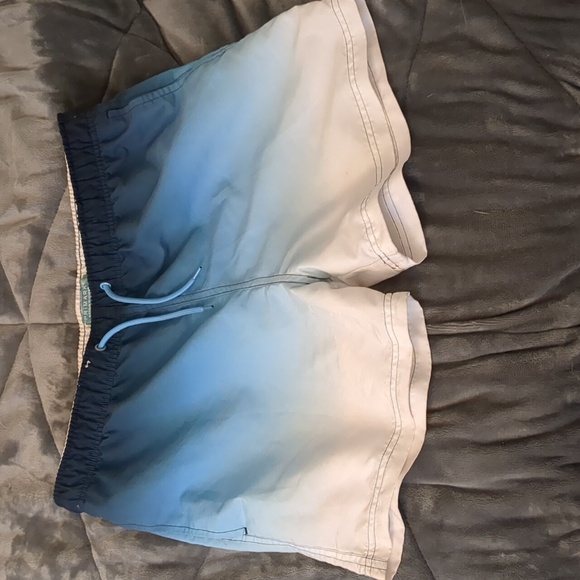 Men's swim shorts - Picture 1 of 4